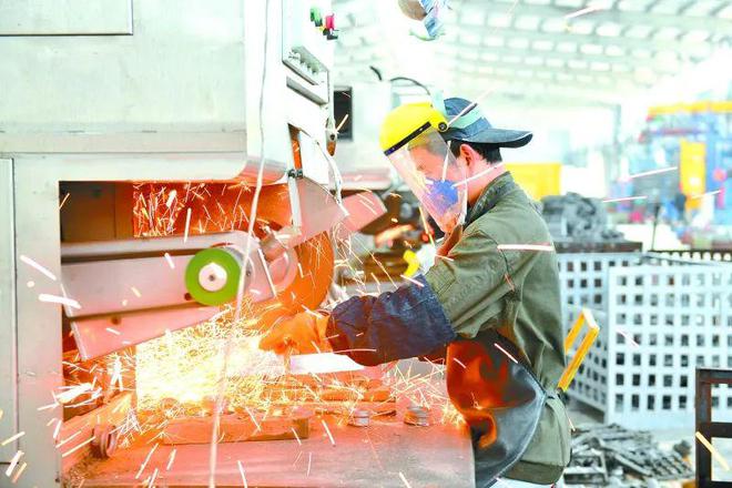 开云真人-南部：开足马力抓生产 争分夺秒赶进度